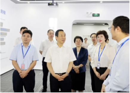 湖南省委书记许达哲调研suncitygroup太阳新城时指出：依靠科技创新 不断提升全球市场占有率