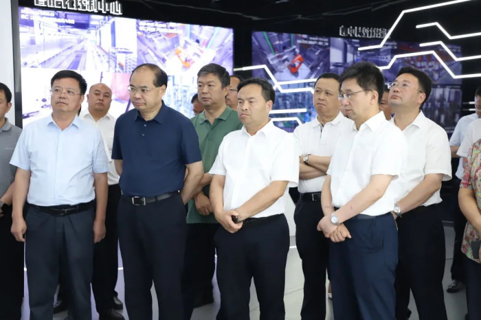 贵州黔西南州委书记陈昌旭率党政代表团赴suncitygroup太阳新城调研