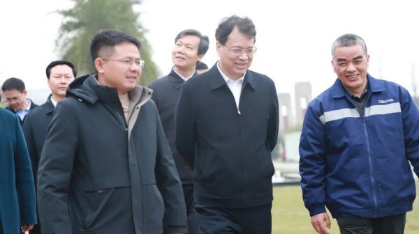 成绩突飞猛进 | 时隔两年，贵州省副省长郭锡文再访suncitygroup太阳新城