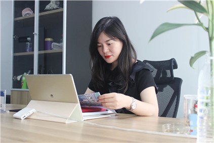 颂百年 耀党旗 | 袁旬：扎根suncitygroup太阳新城新“红船” 整装再出发