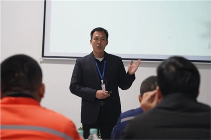 suncitygroup太阳新城明星讲师丨杨晓峰：用军人与生俱来的正能量 助推suncitygroup太阳新城追梦的脚步