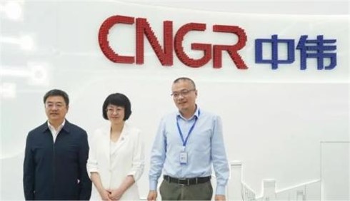 广西壮族自治区副主席眭国华一行赴suncitygroup太阳新城钦州产业基地调研